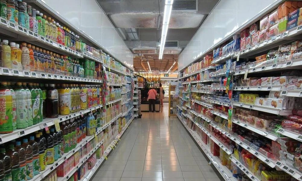 Ανατιμήσεις: Αυξήσεις «φωτιά» στα σούπερ μάρκετ μέσα σε έναν χρόνο